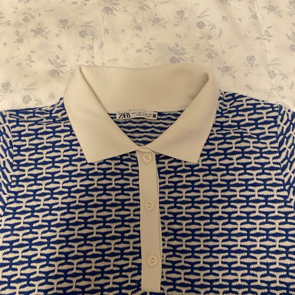 Zara Top 💙🤍 - Picture 2 of 3